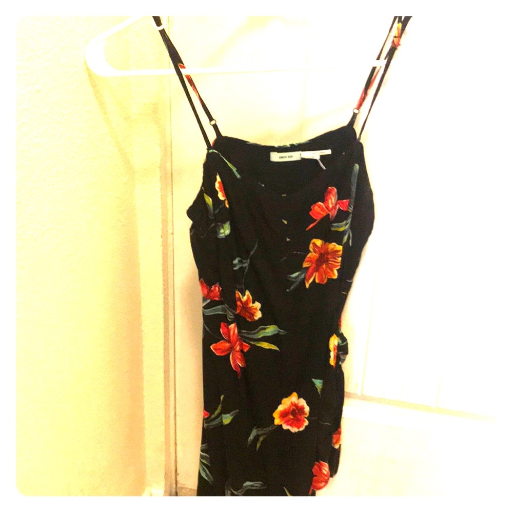 Urban Outfitters Black Floral Romper - Picture 1 of 1